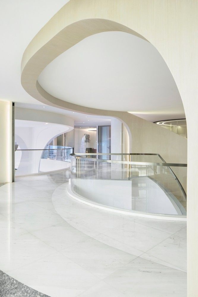 一個讓你仿若穿越時空的科技展廳，展示未來生活形態插圖(2)